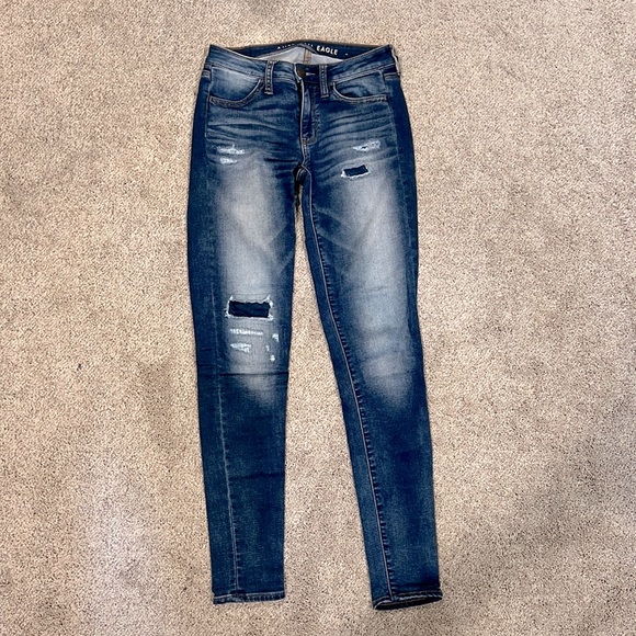 American Eagle superstretch distressed Jeggings size 2 long - Picture 1 of 5